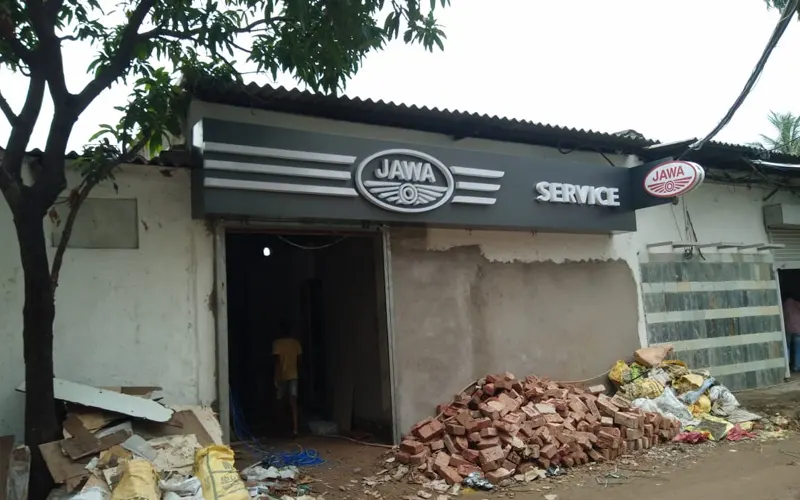 Nice Interior And Exterior