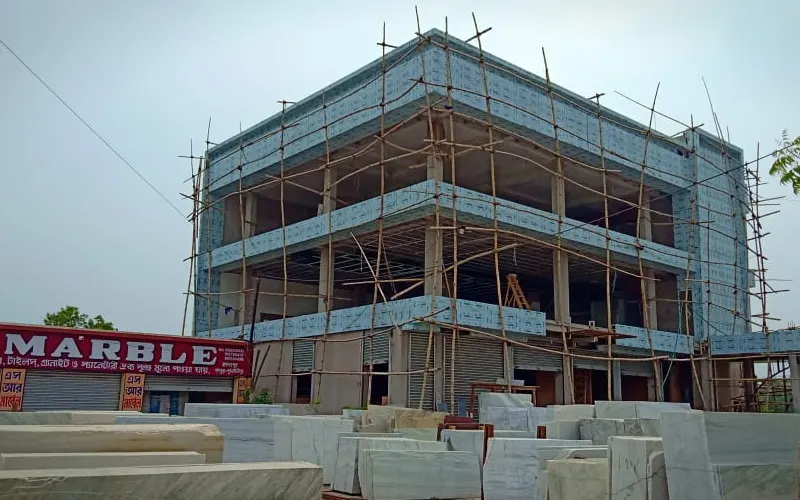 Nice Interior And Exterior